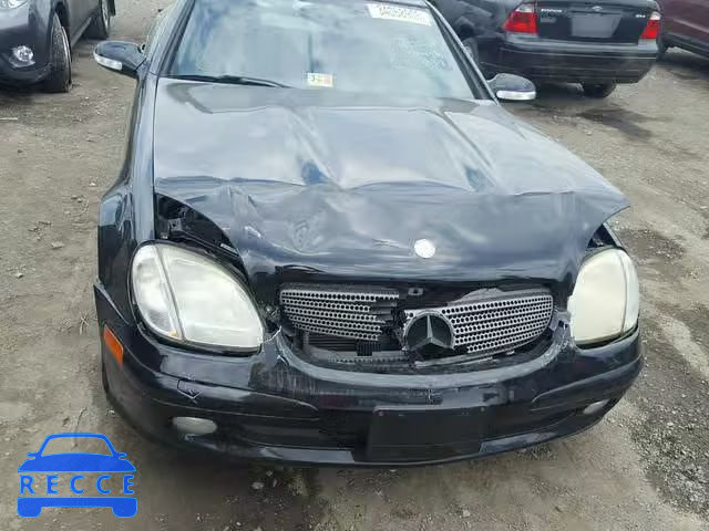 2003 MERCEDES-BENZ SLK 230 KO WDBKK49F13F286376 image 6