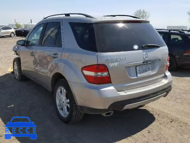 2007 MERCEDES-BENZ ML 320 CDI 4JGBB22E87A274635 Bild 2