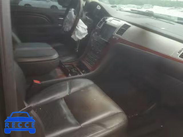 2011 CADILLAC ESCALADE P 1GYS4CEF5BR298355 image 4