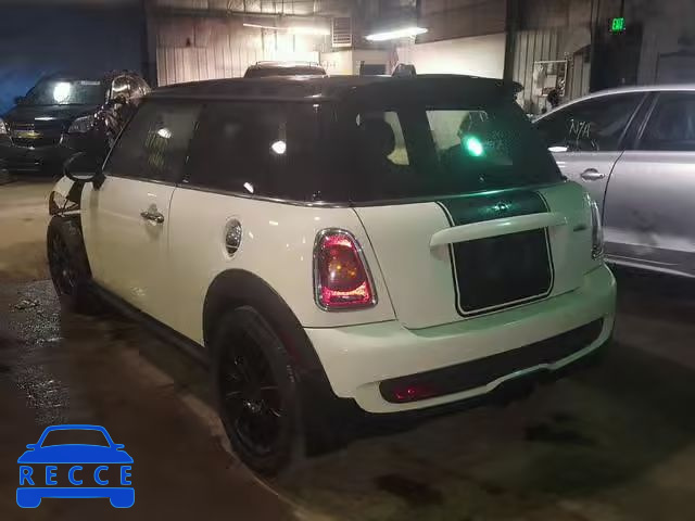 2009 MINI COOPER SPO WMWMF93519TF96226 image 2