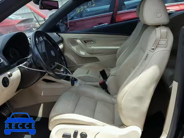 2007 VOLKSWAGEN EOS 3.2L S WVWDB71F07V028515 image 4