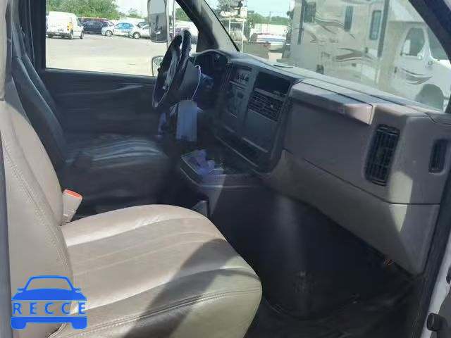 2003 GMC SAVANA CUT 1GDJG31UX31234823 image 4