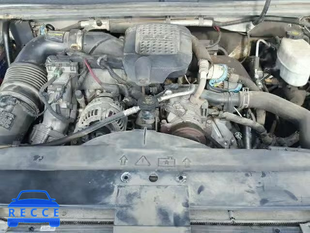 2009 GMC SIERRA C25 1GTHC59689E103813 Bild 6