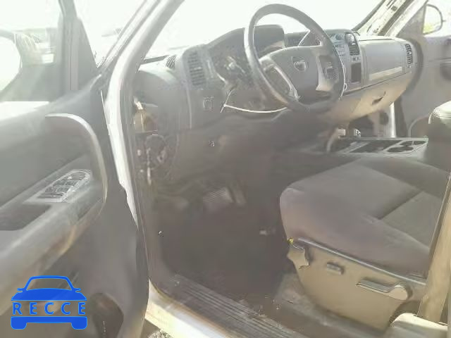 2009 GMC SIERRA C25 1GTHC59689E103813 Bild 8