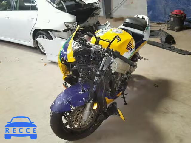 1996 HONDA CBR900 RR JH2SC330XTM002615 Bild 1