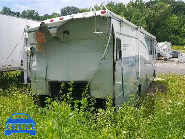 2000 FREIGHTLINER CHASSIS X 4UZ6XFBA7YCH31063 Bild 3