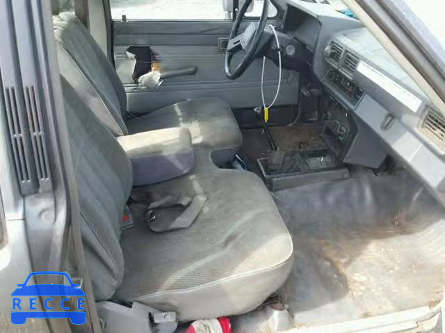 1986 TOYOTA PICKUP XTR JT4RN70D0G0008887 image 4