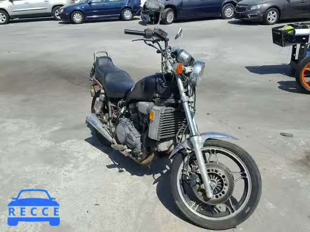 1983 HONDA VF750 C JH2RC0714DM108480 Bild 0