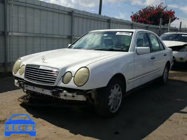 1999 MERCEDES-BENZ E 300TD WDBJF25H0XA931985 image 1