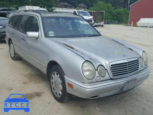 1998 MERCEDES-BENZ E 320 4MAT WDBJH82F0WX007123 image 0