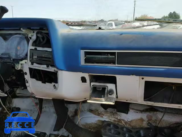 1981 CHEVROLET C20 1GCGC24M7BZ130015 Bild 8