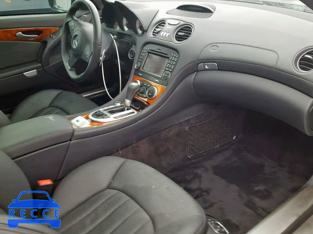 2009 MERCEDES-BENZ SL 63 AMG WDBSK70FX9F146186 image 4
