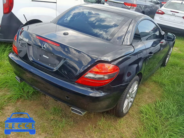 2009 MERCEDES-BENZ SLK 300 WDBWK54F09F210882 image 3