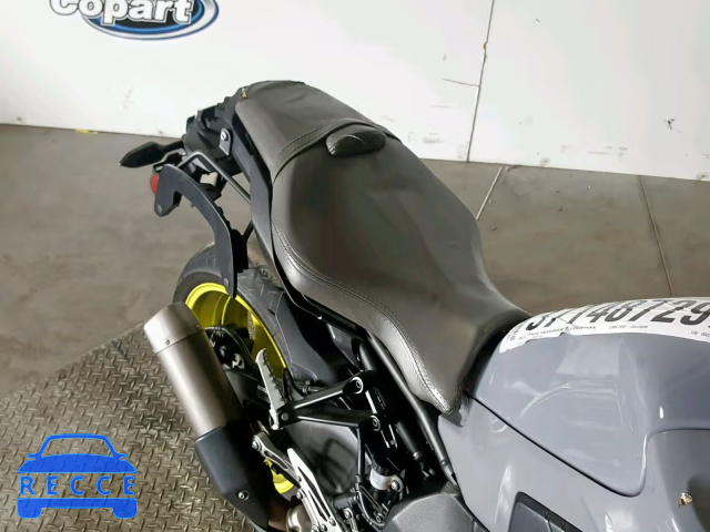 2017 YAMAHA FZ10 C JYARN48Y7HA000248 image 5