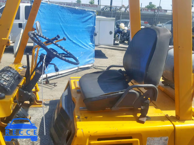 1980 KOMATSU FORKLIFT 105909 image 4