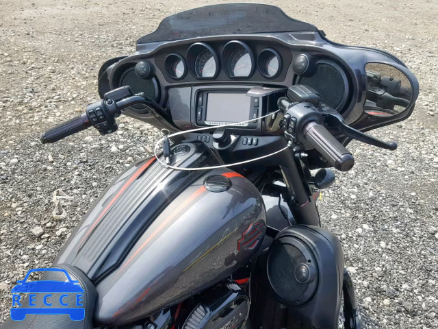 2018 HARLEY-DAVIDSON FLHXSE CVO 1HD1PXL19JB951248 image 4