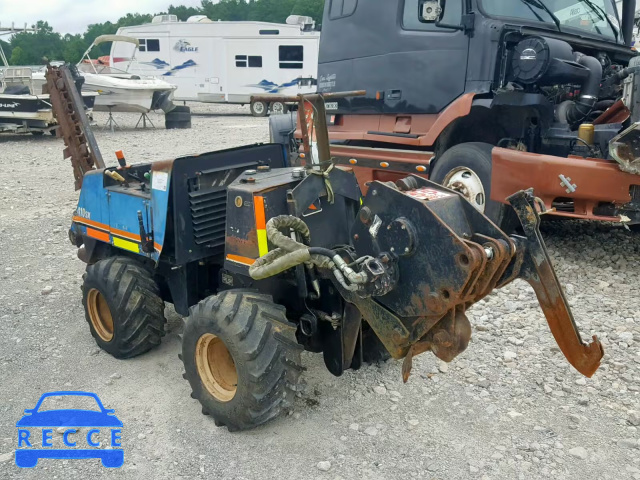 2002 DITCH WITCH TRENCHER 4V0149 image 2