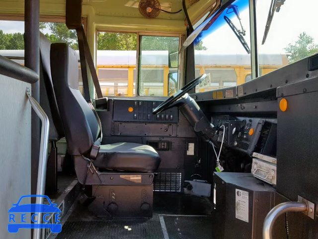 1997 INTERNATIONAL 3000 3800 1HVBBABL9VH449728 image 4