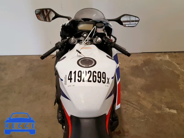 2015 HONDA CBR1000 RR JH2SC5900FK700105 Bild 4