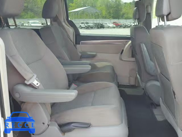 2012 VOLKSWAGEN ROUTAN S 2C4RVAAG3CR120265 зображення 5