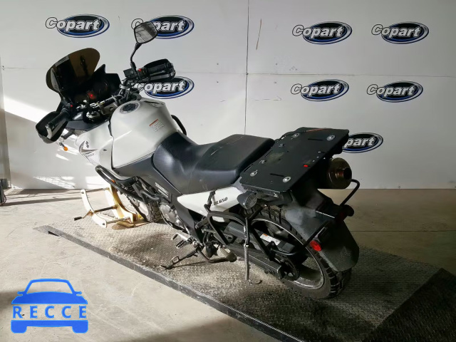 2011 SUZUKI DL650 A JS1VP54B4B2100338 Bild 2