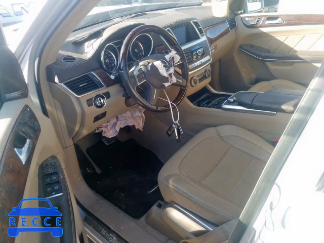 2016 MERCEDES-BENZ GL 550 4MA 4JGDF7DE9GA643915 image 8