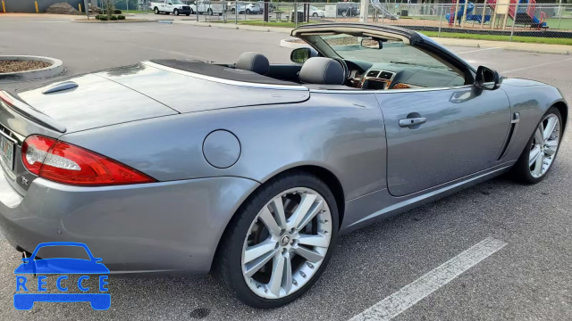 2010 JAGUAR XKR SAJWA4EC3AMB37532 image 3