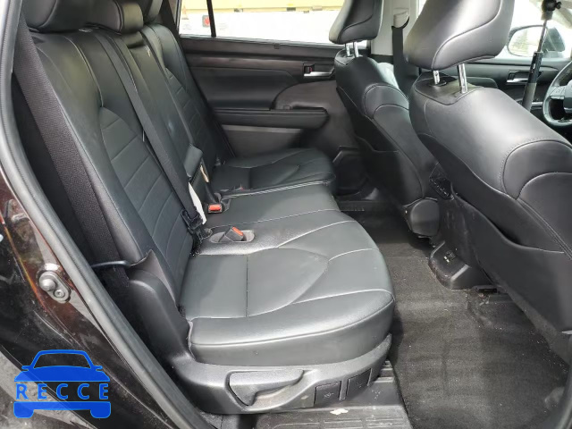 2021 TOYOTA HIGHLANDER 5TDGZRAH7MS054069 image 10