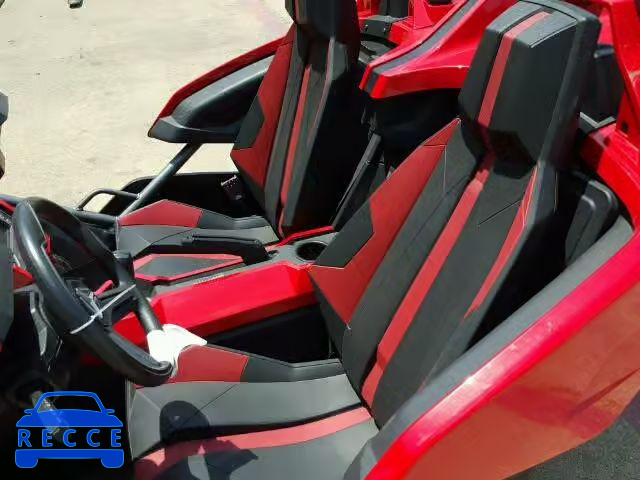 2015 POLARIS SLINGSHOT 57XAAPFA1F5106485 Bild 14