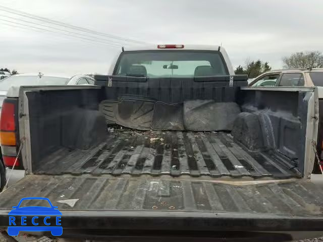 2004 GMC SIERRA C25 1GTHC24U44E370525 image 5