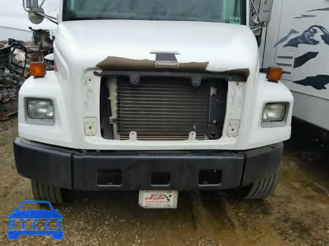 2000 FREIGHTLINER MED CONV F 1FV6HJBA5YHF40480 image 6