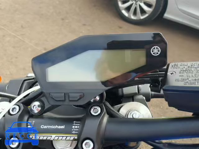 2016 YAMAHA FZ09 JYARN33E3GA010555 image 7