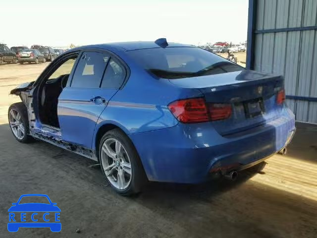 2013 BMW 335XI WBA3B9C53DF140322 Bild 2