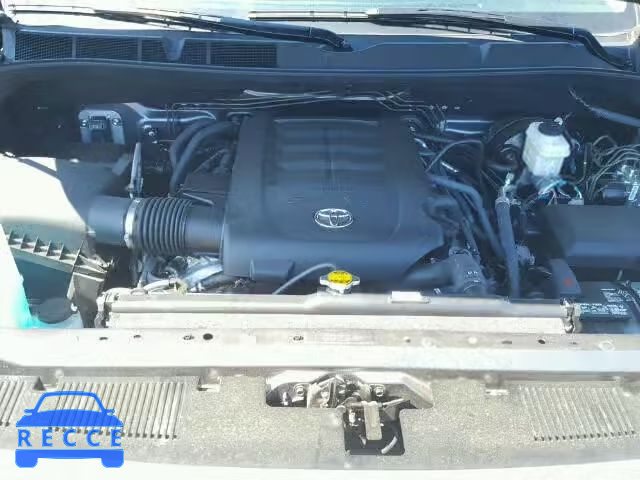 2017 TOYOTA TUNDRA CREWMAX 5TFAW5F10HX630782 зображення 6