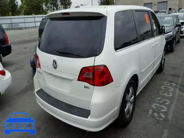 2010 VOLKSWAGEN ROUTAN SEL 2V4RW5DXXAR325018 Bild 3