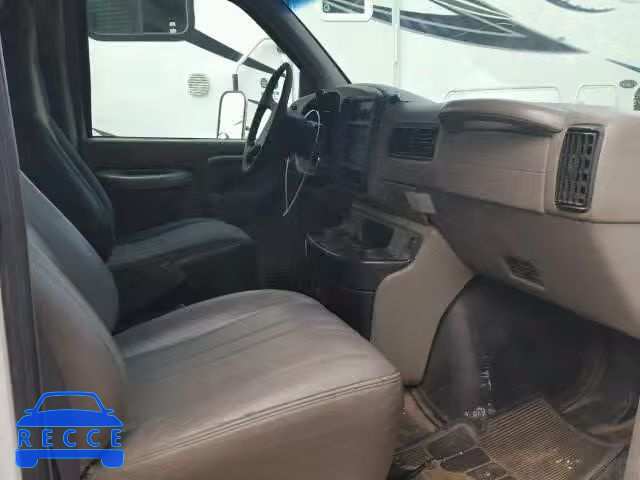 2001 CHEVROLET EXPRESS CU 1GBJG31R811129067 зображення 4