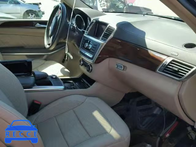 2014 MERCEDES-BENZ GL450 4 MA 4JGDF7CE9EA414701 зображення 4