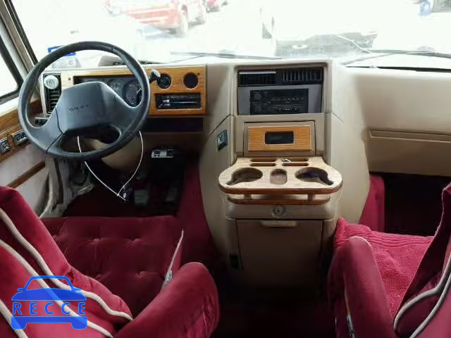 1992 CHEVROLET G20 SPORTV 1GBEG25KXN7126215 image 8