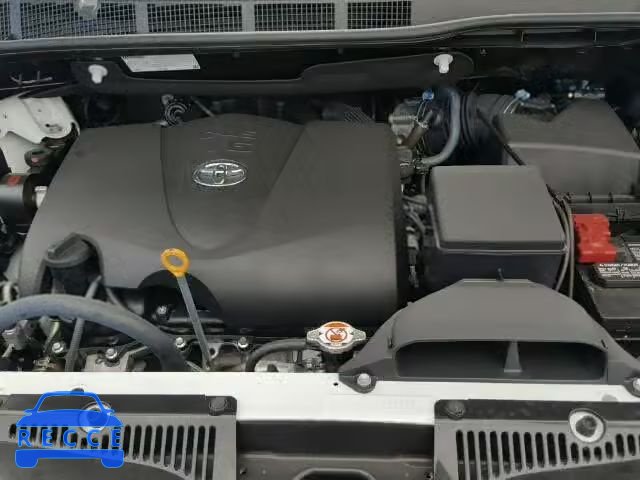 2017 TOYOTA SIENNA SE 5TDXZ3DC7HS821079 image 6