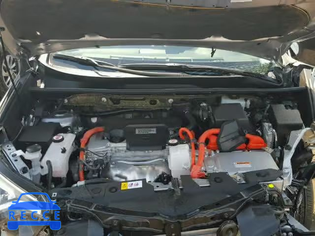 2017 TOYOTA RAV4 HV LI JTMDJREV5HD097191 Bild 6