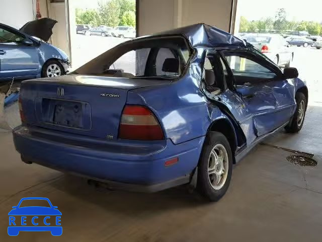 1994 HONDA ACCORD DX 1HGCD5627RA100418 image 3