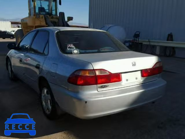 2000 HONDA ACCORD DX 1HGCF8642YA084544 Bild 2