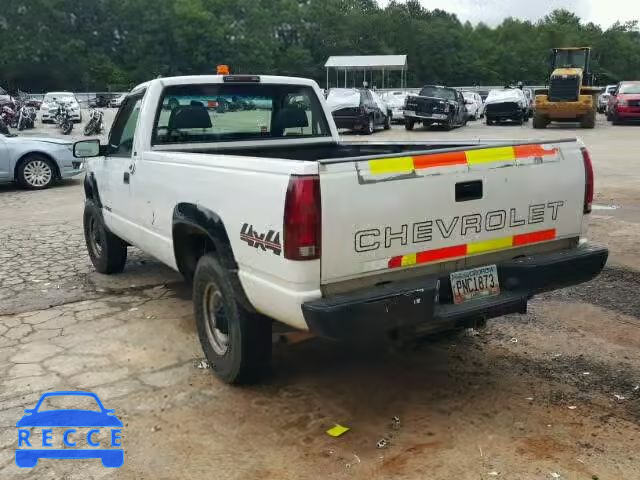 1998 CHEVROLET K2500 1GCGK24RXWE246725 Bild 2