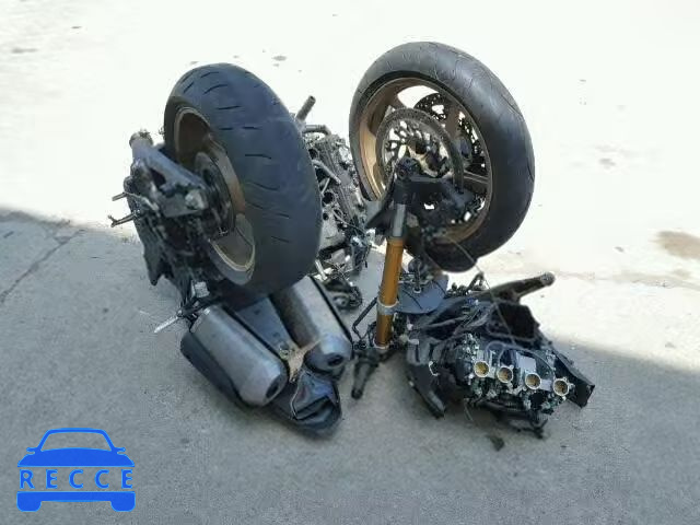 2014 YAMAHA YZFR1 JYARN23E9EA017761 image 2