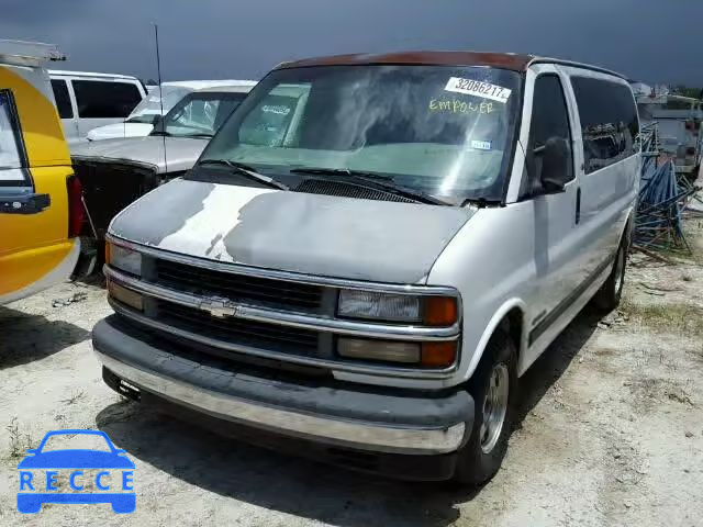 2001 CHEVROLET EXPRESS G1 1GNFG15M811167880 image 1