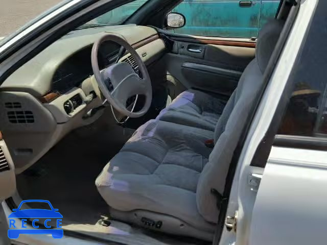 1995 CHRYSLER NEW YORKER 2C3HC46F4SH620835 image 4