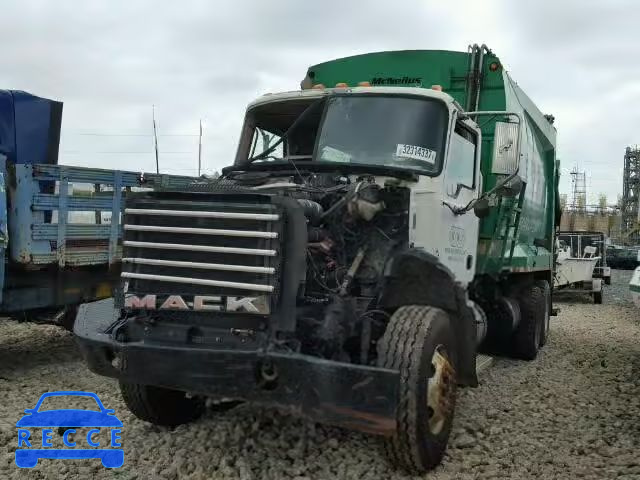 2007 MACK 700 1M2AT13C17M002510 image 1