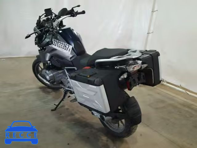 2015 BMW R1200GS WB10A1108FZ187457 image 2