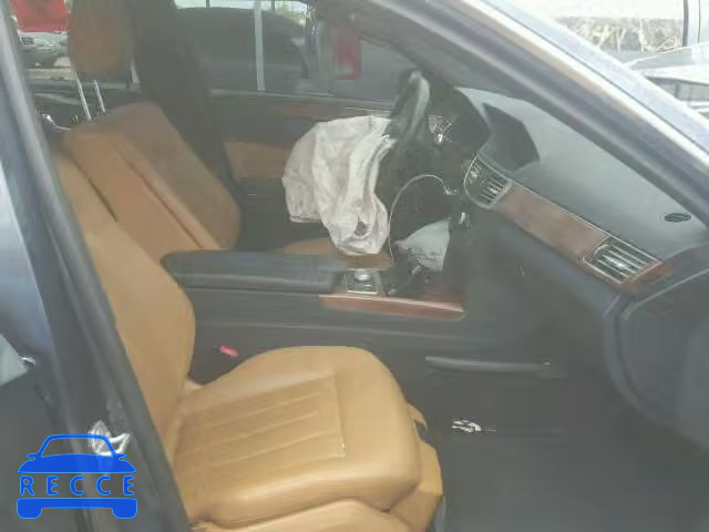 2011 MERCEDES-BENZ E550 WDDHF7CB1BA370979 image 4