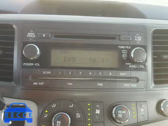 2011 TOYOTA SIENNA 5TDZK3DC0BS014519 image 8
